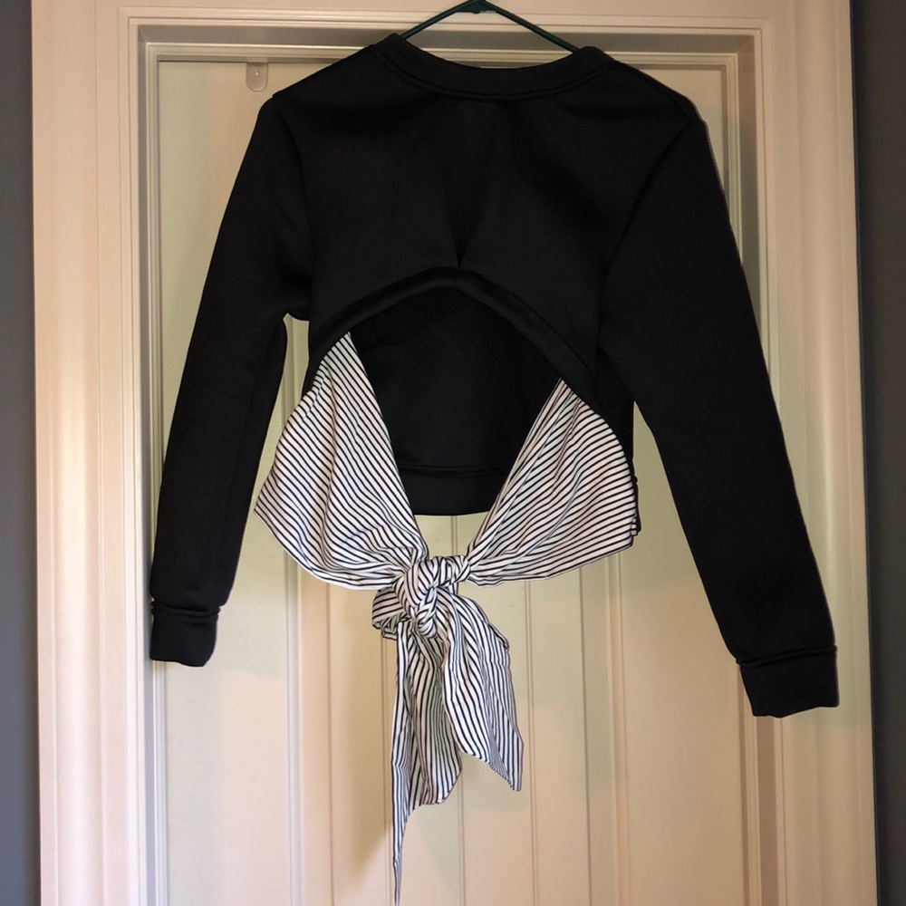 Bow Back Sweater - Picture 2 of 5